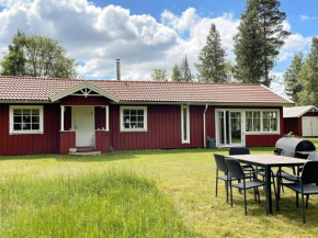 6 person holiday home in H CKSVIK, Håcksvik